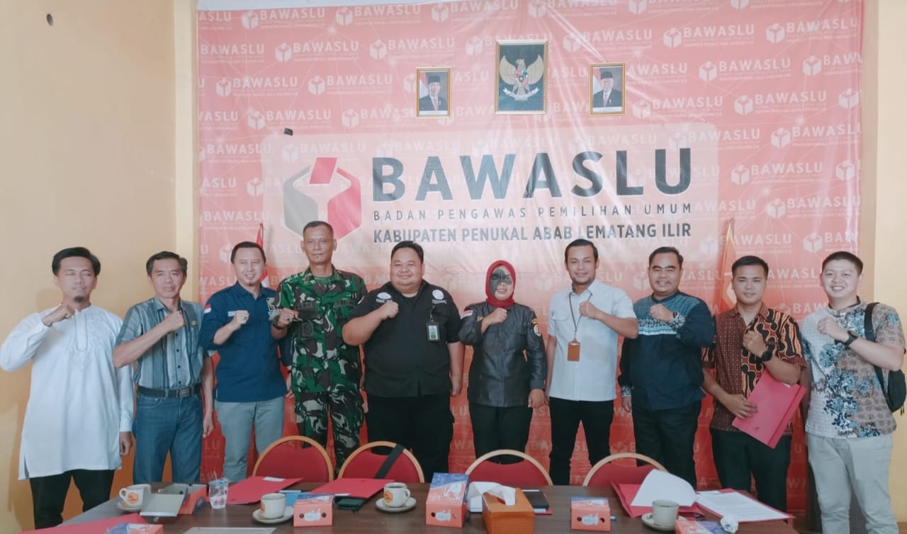   Bawaslu PALI Ajak Warga Hindari Isu Negatif pada Pemilihan Serentak 2024