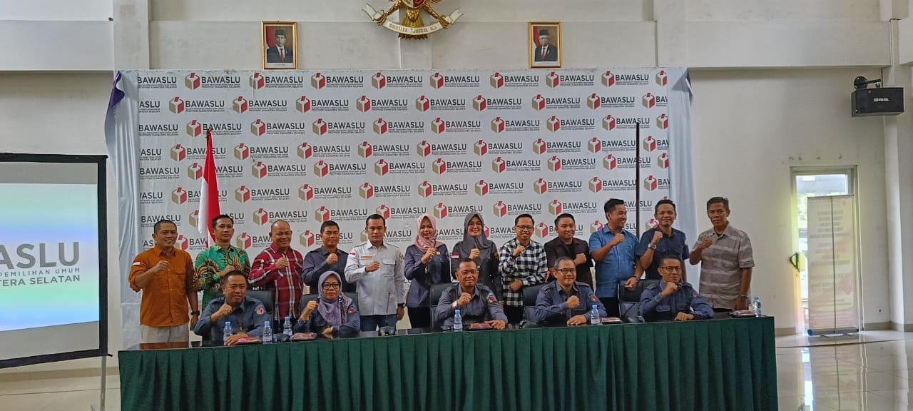 Anggota dan Koordinator Sekretariat Bawaslu Kabupaten PALI Hadiri Kegiatan Persiapan PHPU. 