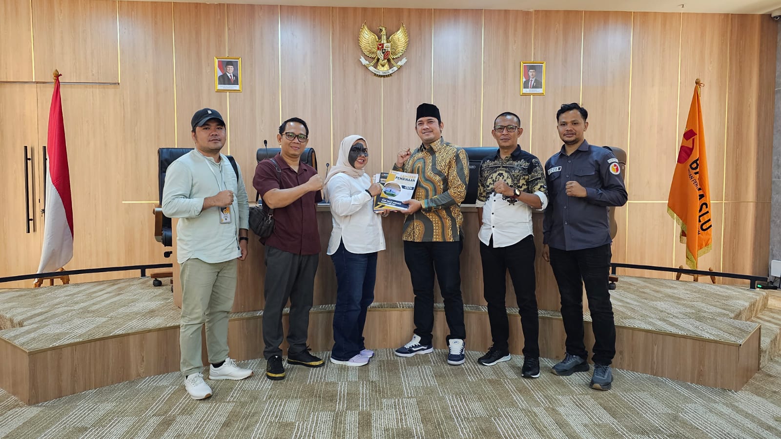 Bersama 17 Kabupaten/Kota Se-Sumsel Bawaslu PALI Serahkan Laporan Akhir SDMO