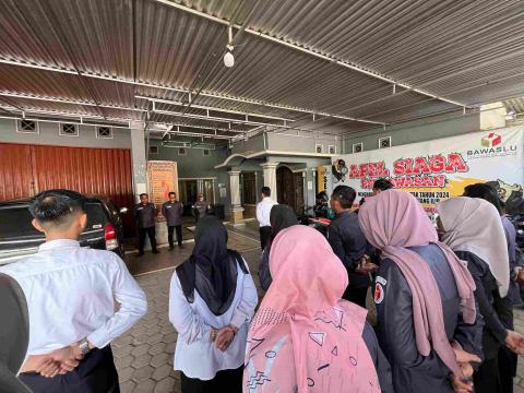 Rutinitas Apel Pagi , Ketua Bawaslu PALI Pertegas Pengawasan PDPB ( Pemutakhiran data pemilihan berkelanjutan)