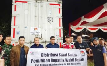 Surat Suara Pilkada PALI Tiba di Gudang KPU: Pengawasan Ketat oleh Bawaslu untuk Jamin Kualitas dan Keamanan